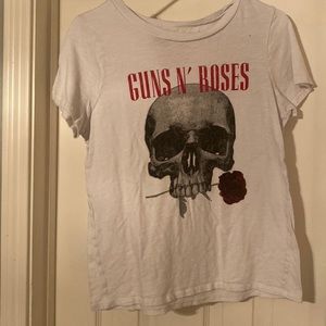 White guns n’ roses shirt Women’s size medium